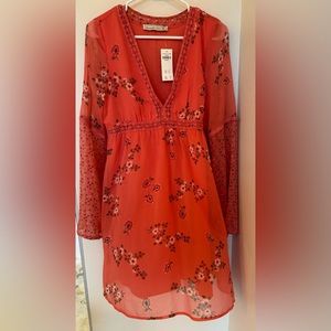 Women’s Abercrombie floral dress size MT new with tags